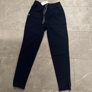 Figs Bristol pant NWT